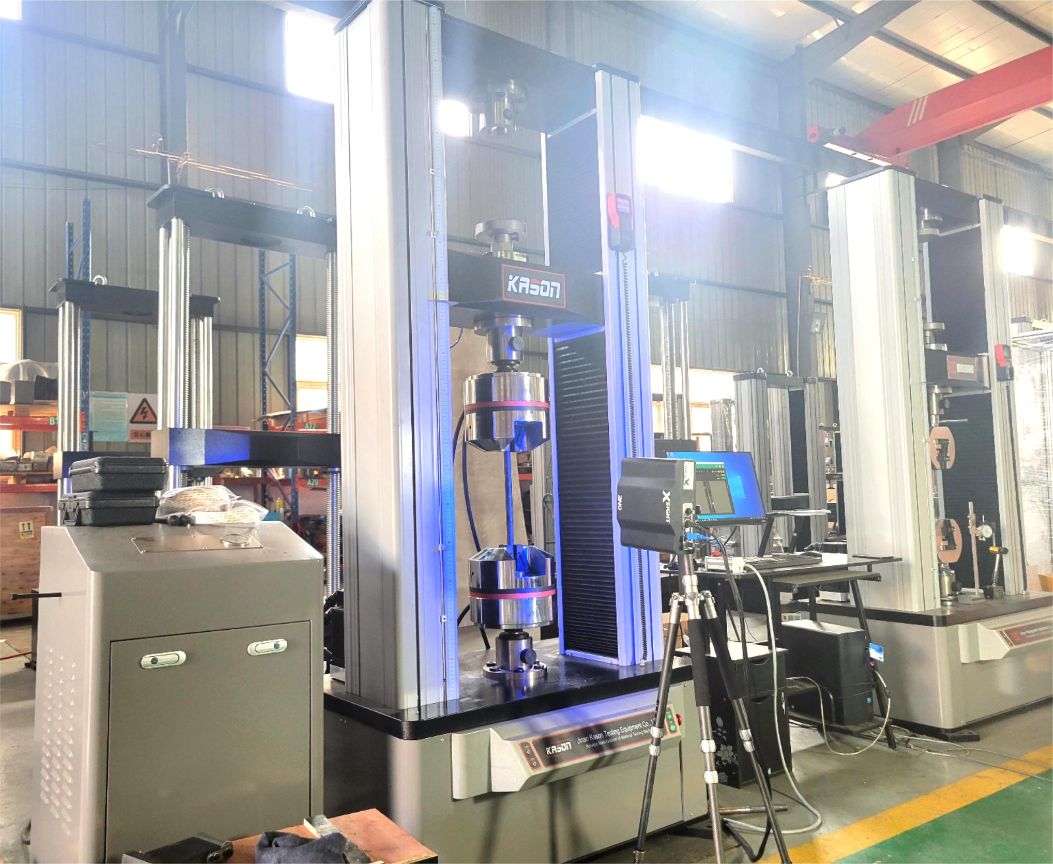 Tensile testing machine with Non contact measurement -video extensometer
