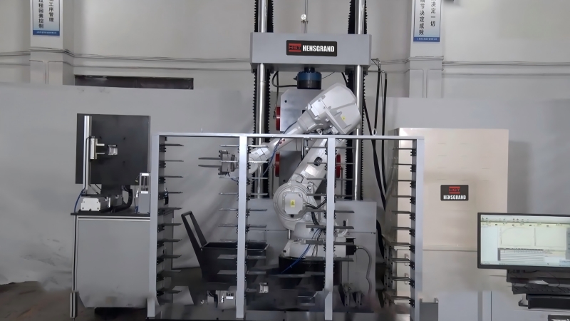 金属/プラスチックの自動引張試験用ロボット自動試験システムASTM A370